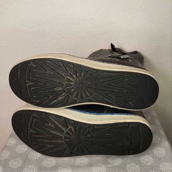 Ugg Andra Black Pebeled Leather Riding Boots size 8.5 - Picture 5 of 8